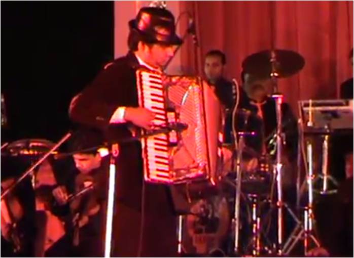 accordion player faridabad