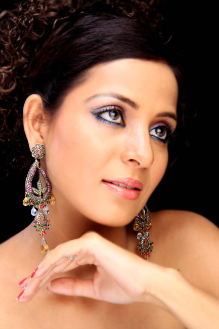 professional female model faridabad