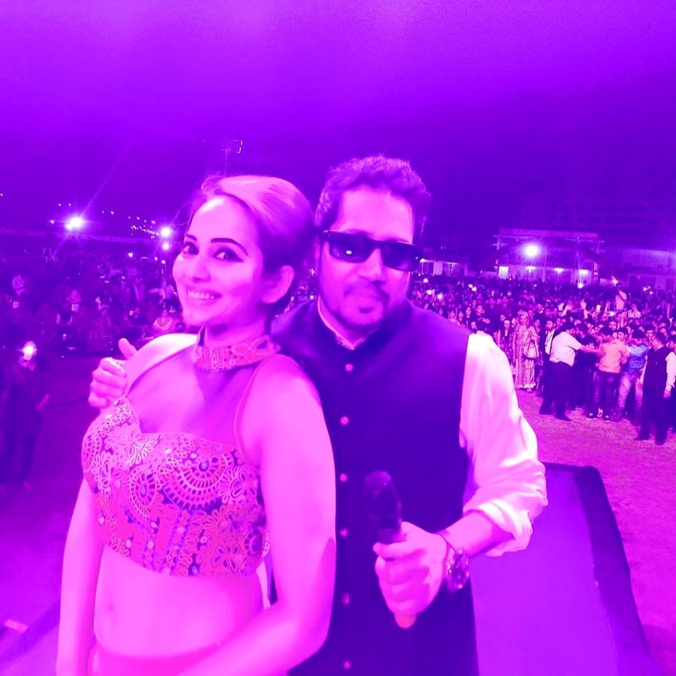 famous female singer faridabad