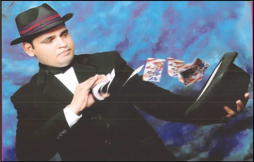 famous illusion artist faridabad