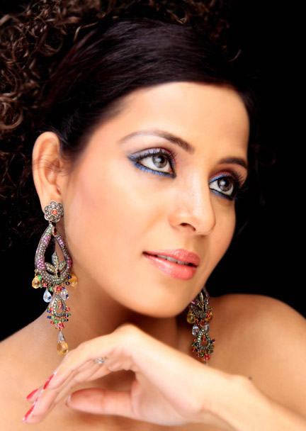 professional female model faridabad