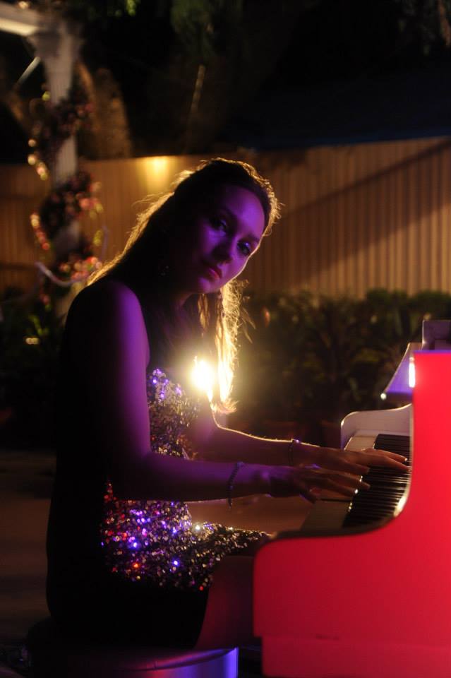 piano player faridabad