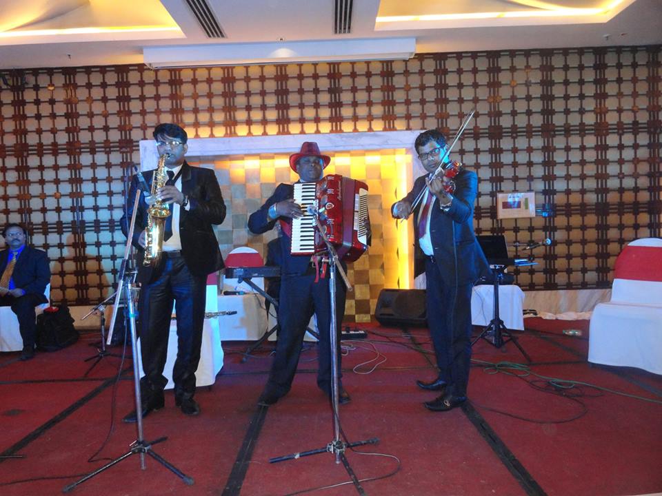 trio musicians faridabad